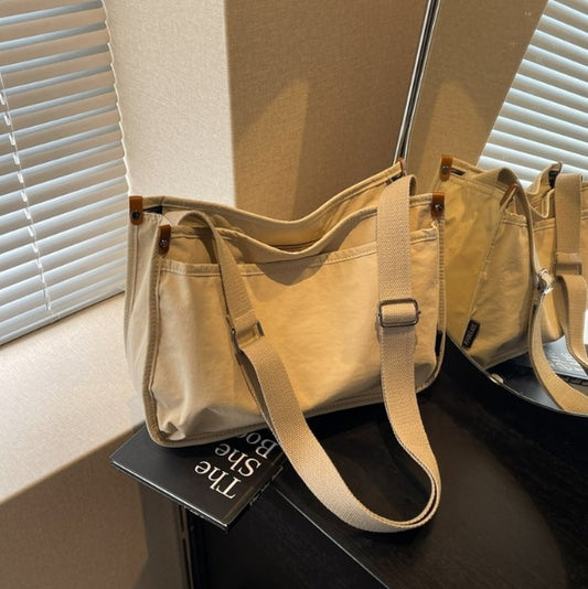 109.9USD--Simple and Elegant, a Versatile Choice - Handbag-The prices of two bags